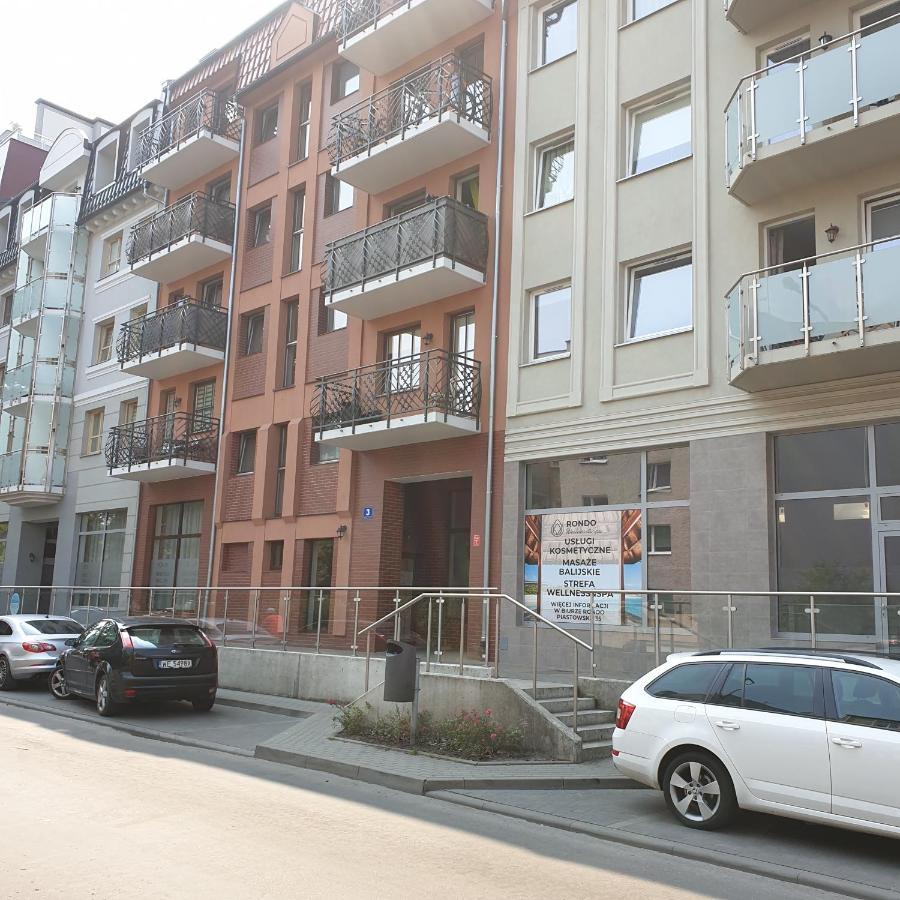 Apartament Roza Wiatrow ชวีโนวิชแจ ภายนอก รูปภาพ